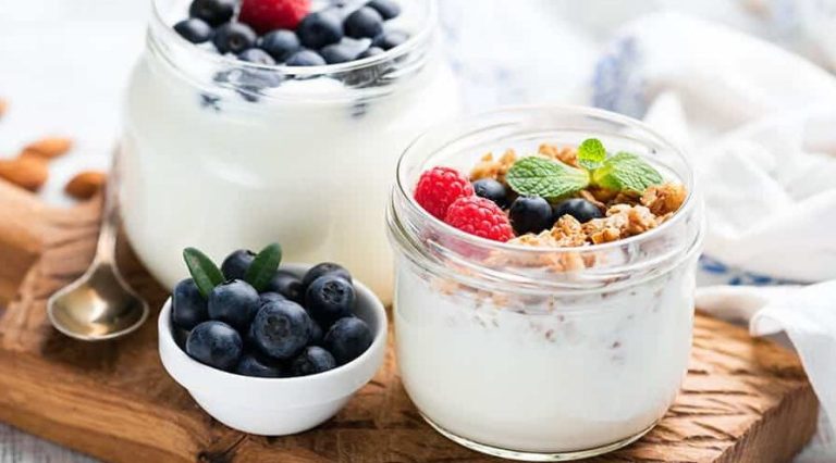 Best Yogurt for Diabetics: Labels, Protein, and Sugar