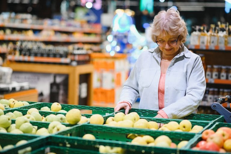 What Fruits Are Good for Diabetics? Portions and Labels